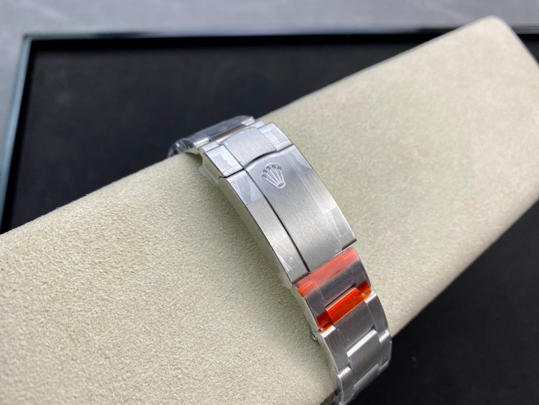 41mm R0lex Oyster Perpetual Blue Dial