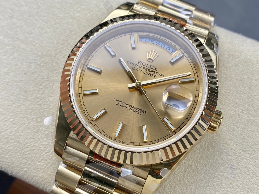 40mm Daydate R0lex Gold