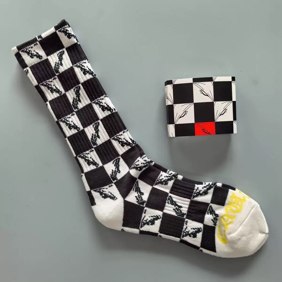 C*hr0me H*earts Socks