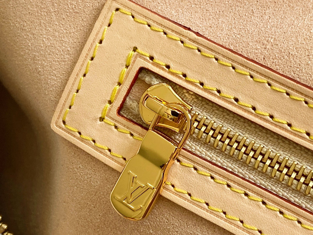 L*V Murakami Duffle 45