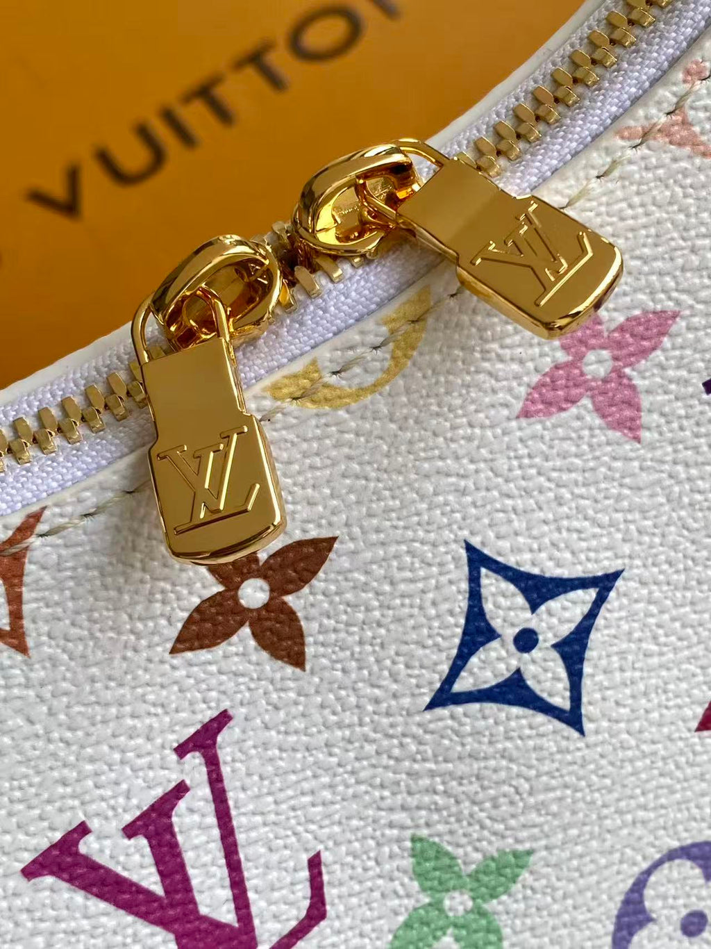 L*V Multicolor B0ul0gne