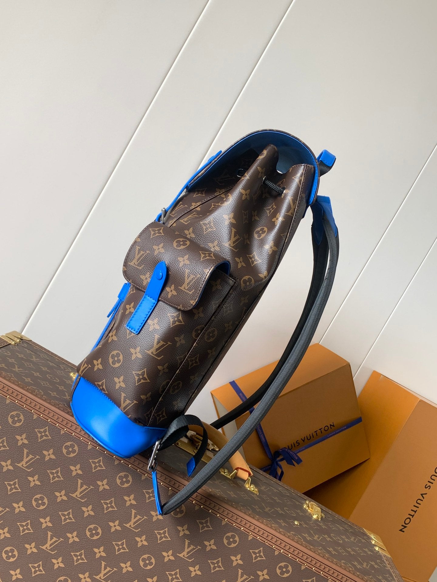 L*V Christopher Backpack Brown W/ Blue MNG
