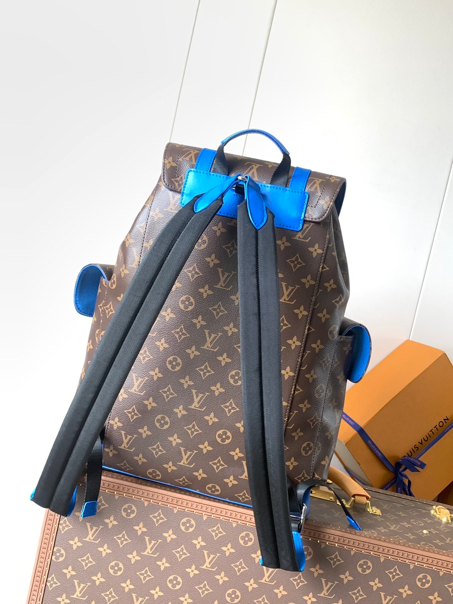 L*V Christopher Backpack Brown W/ Blue MNG